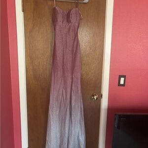 Like New Dave & Johnny Sparkling Pink-to-Silver Ombre Gown Leg Slit